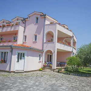 Bed & Breakfast Helena